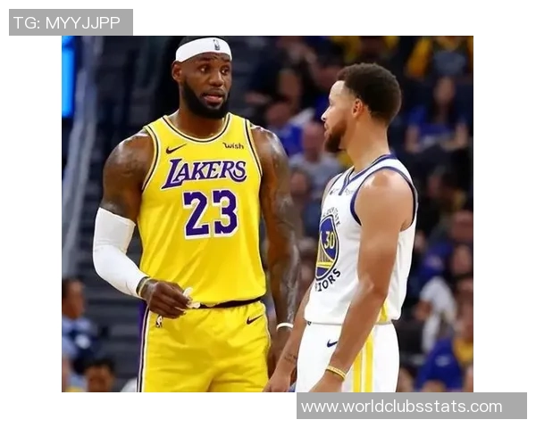 2001年湖人对阵勇士的经典对决回顾与精彩瞬间分析