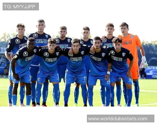 大阪樱花与冬季FC的激烈对决期待精彩瞬间与精彩进球的碰撞